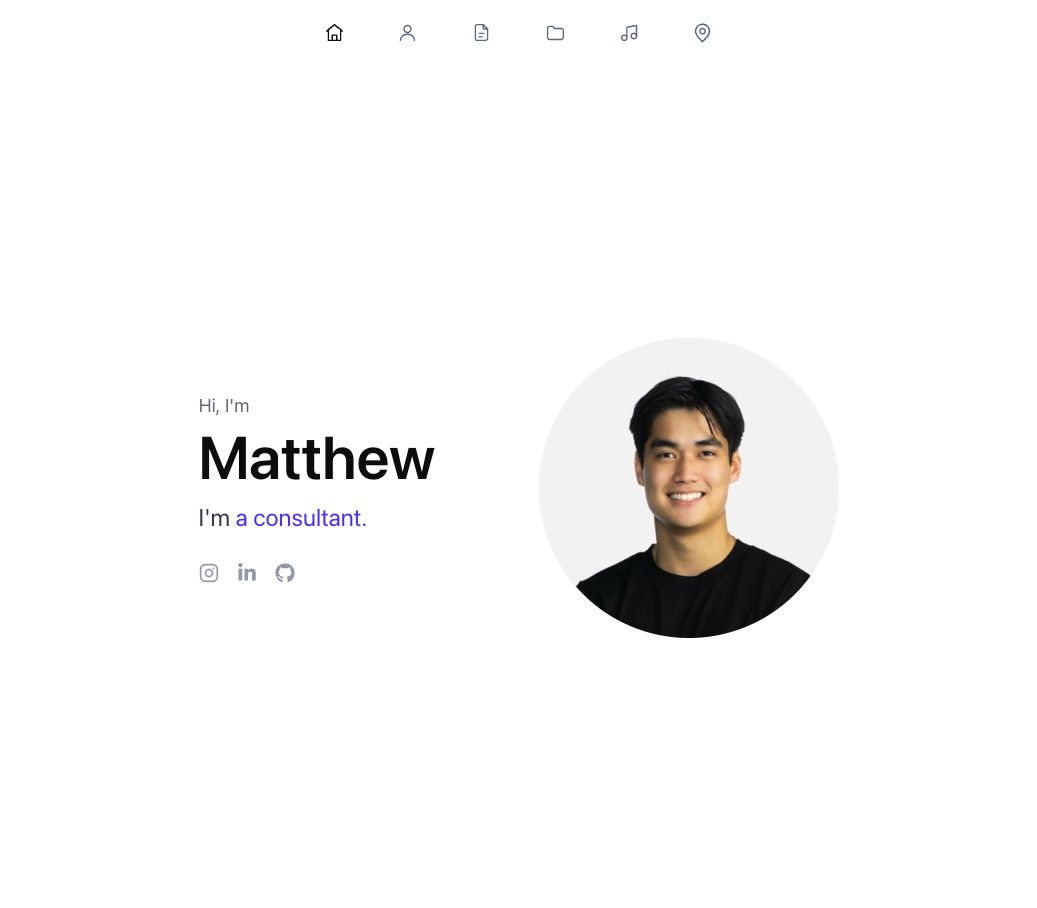 Personal portfolio homepage with introduction and portrait